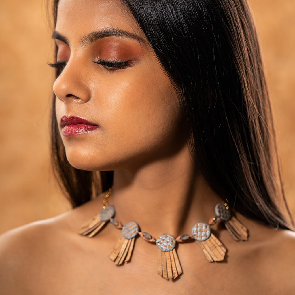 fringe choker mood shot